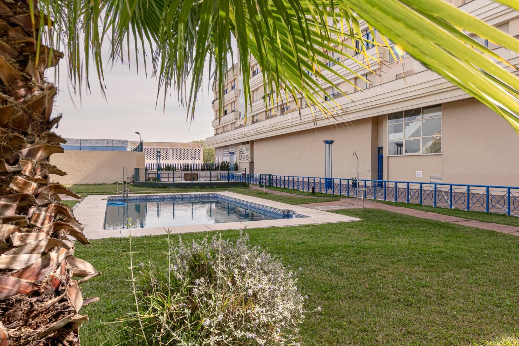 Sevillahome-apartamento Complejo Piscina Parking Apartament Sevilla